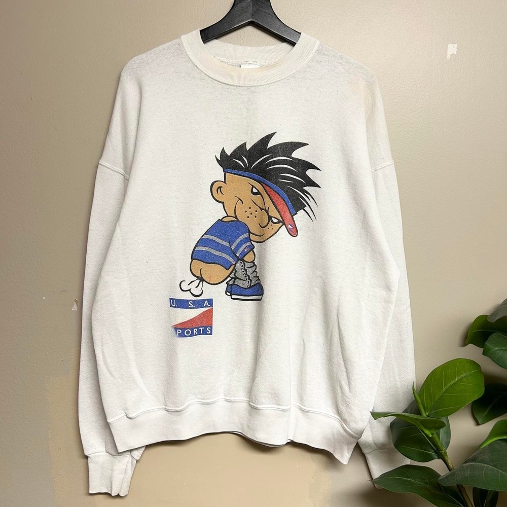 Vintage 90s USA Sports Funny Cartoon Sweatshirt Fruit of the Loom White Mens L
